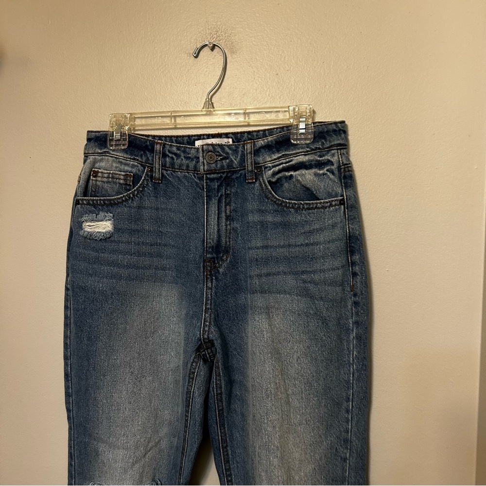 Vanilla Star Women's Juniors'‎ Size 29/9 Blue Straight Leg Jeans Distressed - Picture 4 of 8